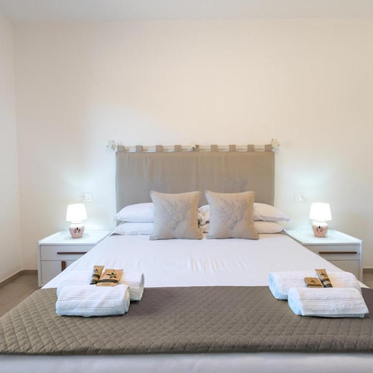 Villa Il Corallo - Elegante & 4 min dalla Spiaggia - Villa con 2 Camere da Letto - 7