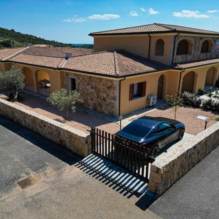 Villa Il Corallo - Elegante & 4 min dalla Spiaggia - Villa con 2 Camere da Letto - 36