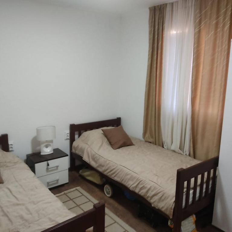 Modern & Cozy 2-Bedroom Getaway in Sutomore - Kuća sa 1 Spavaćom Sobom - 6