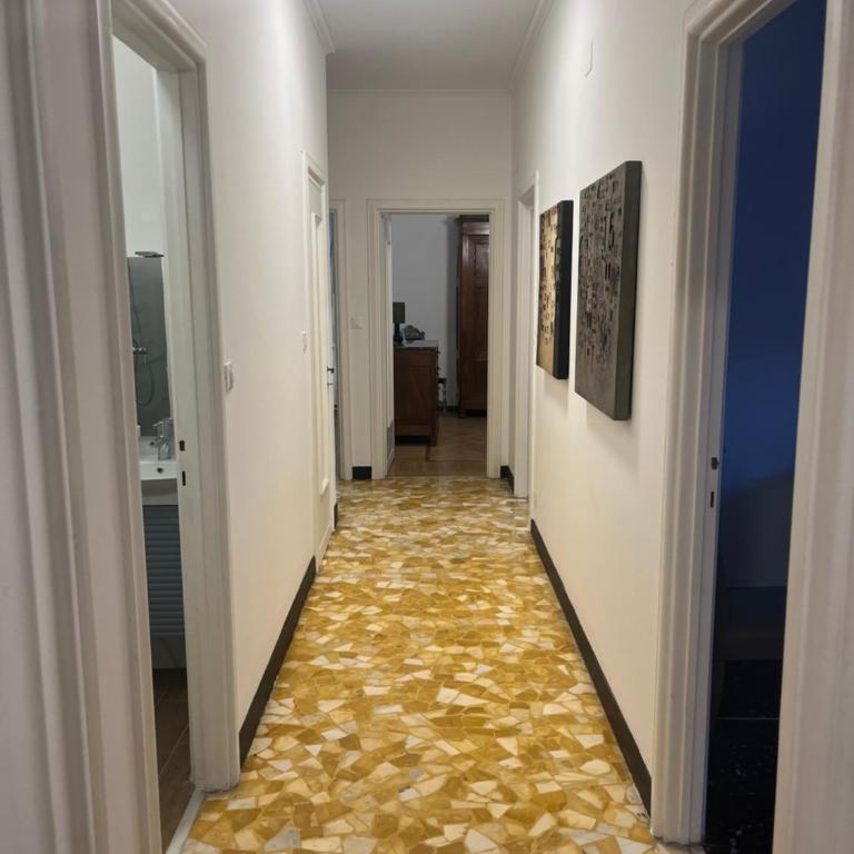 Caffaro House - Genova Center - Appartamento con 2 Camere da Letto e Balcone - 13