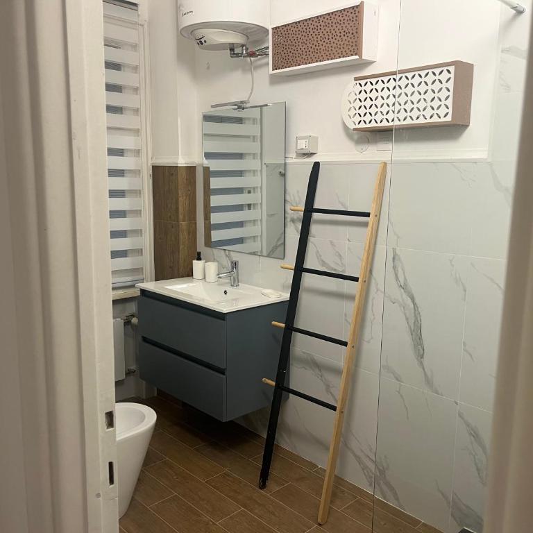 Caffaro House - Genova Center - Appartamento con 2 Camere da Letto e Balcone - 29