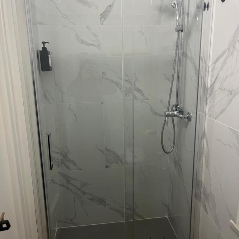 Caffaro House - Genova Center - Appartamento con 2 Camere da Letto e Balcone - 33
