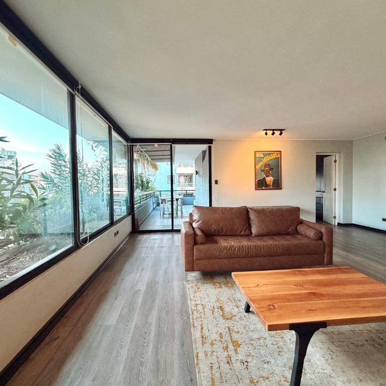 Hotel Tempo Rent - Two-Bedroom Deluxe Apartment with Balcony - 2