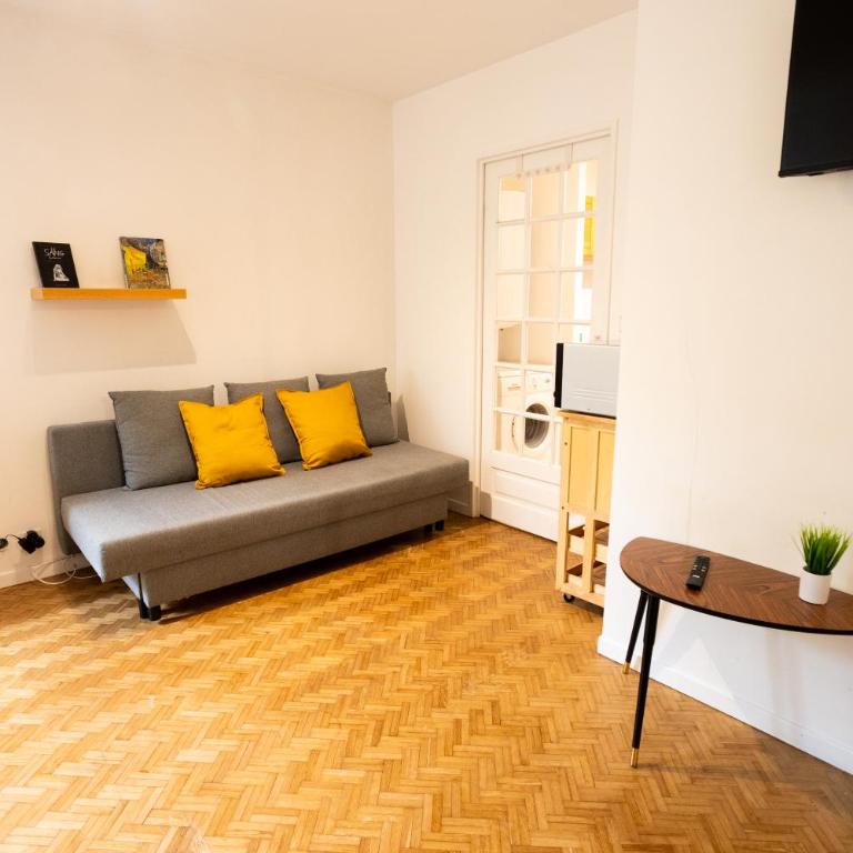 CHARMANT STUDIO PARISIEN EN PLEIN COEUR DES BEAUX QUARTIER PANTHEON NOTRE DAME JARDIN Du LUXEMBOURG - Appartement 1 Chambre - 14
