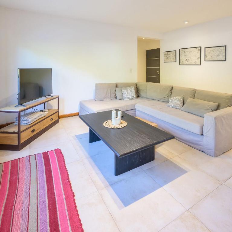 Depto. céntrico | 3 Ambientes | Cochera | Quincho - Apartamento Superior de 2 dormitorios - 4