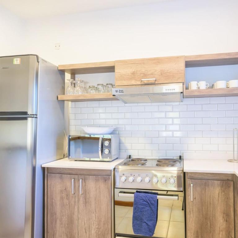Central 2BR Apartment | Parking | BBQ Grill - Two-Bedroom Superior Apartment - 38