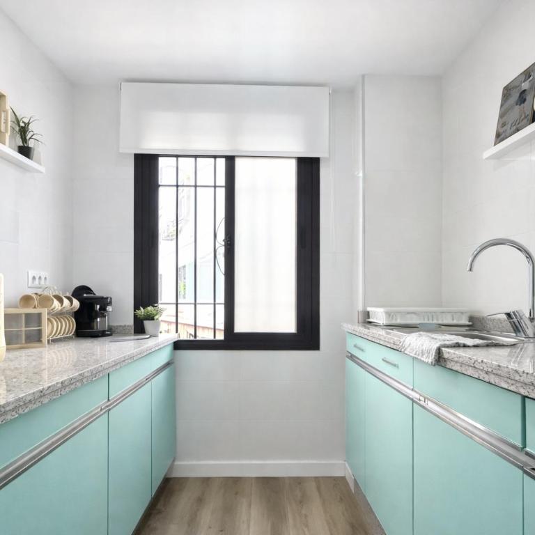 Esencia Histórica en Mezquita - Three-Bedroom Apartment - 12
