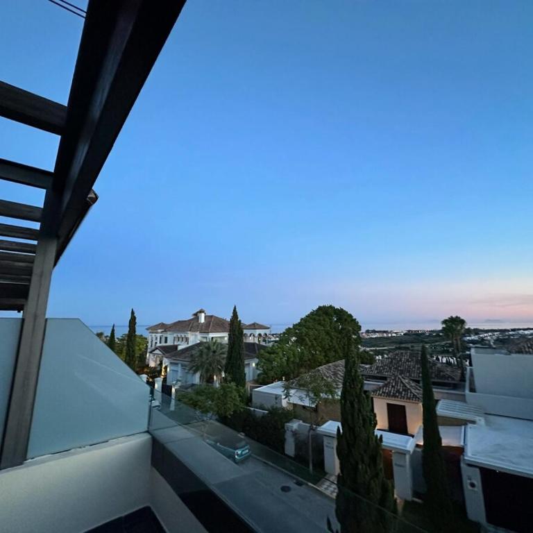 Luxury apartment with panoramic views - Marbella - Apartamento - 33