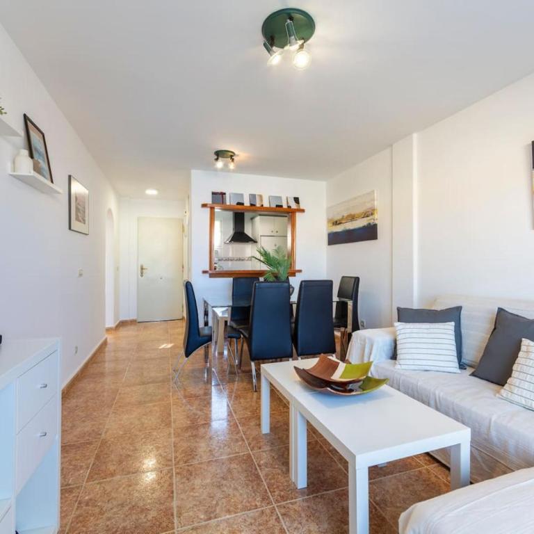 Casa Marina - Apartamento con terraza, Vera Playa - Apartamento de 2 dormitorios con terraza - 2