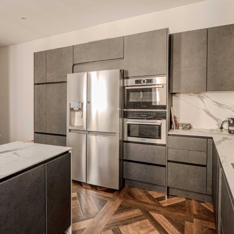 Luxurious 3-bedroom apartment Lafayette Printemps - Appartement 3 Chambres - 44