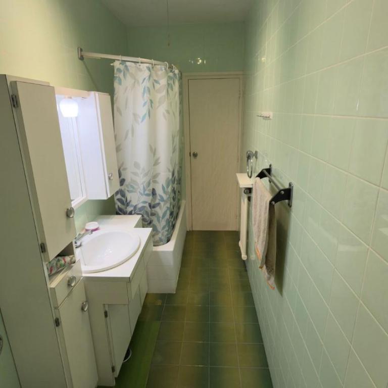 Habitación Luminosa a 10 minutos del centro y San Fermín - Twin Room with Shared Bathroom - 11