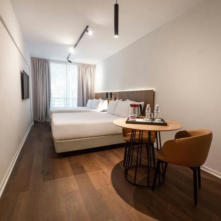 City Express Plus by Marriott Buenos Aires Palermo - Habitación Doble con balcón - 5
