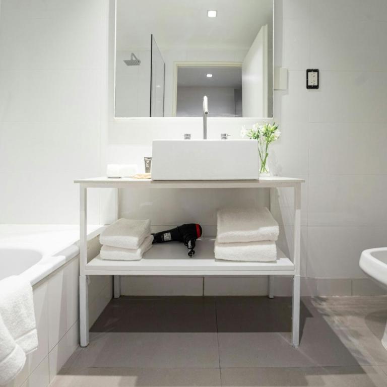 City Express Plus by Marriott Buenos Aires Palermo - Habitación Doble con balcón - 8