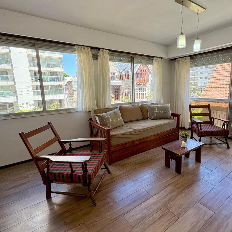 Depto 3 Dormitorios VARESE - TORREON - Apartamento de 3 dormitorios - 1