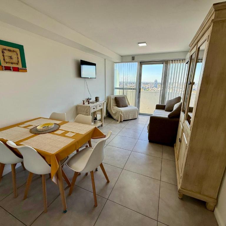 MIRADOR URBANO Departamento en Torre Duomo Nueva Cordoba - Apartamento de 1 dormitorio - 4