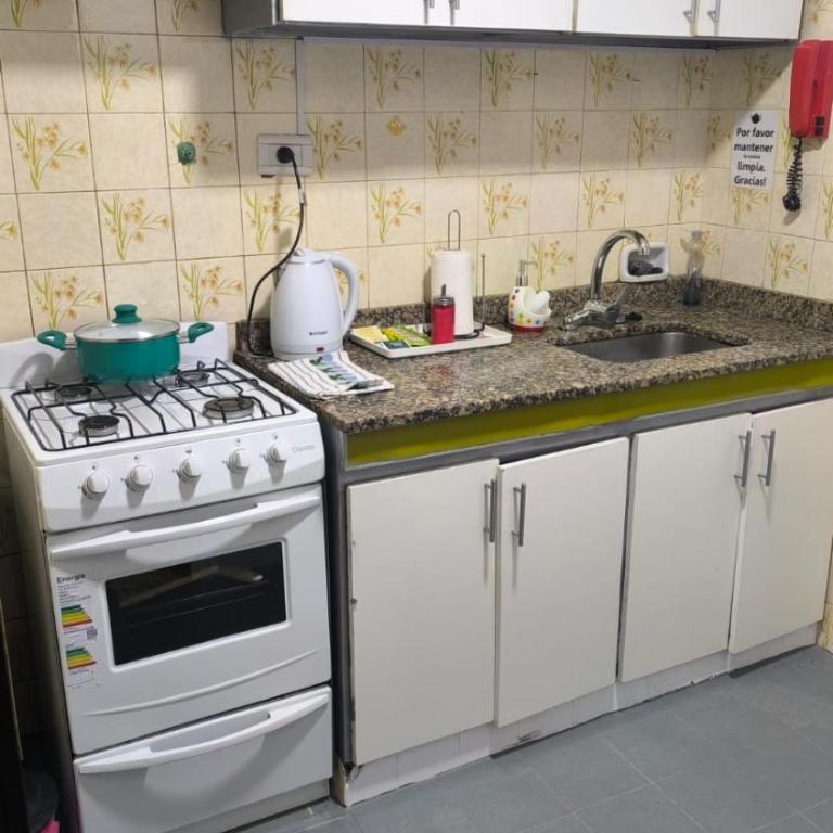 Monoambientes Peatonal - con cochera - One-Bedroom Standard Apartment - 3