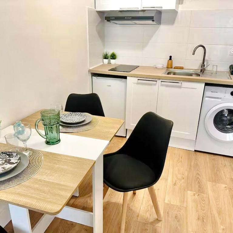 Studio neuf en hyper centre, moderne et calme - Apartamento de 1 dormitorio - 5
