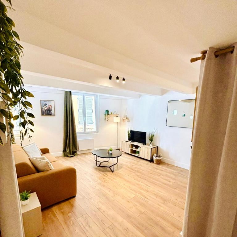Studio neuf en hyper centre, moderne et calme - Apartamento de 1 dormitorio - 1