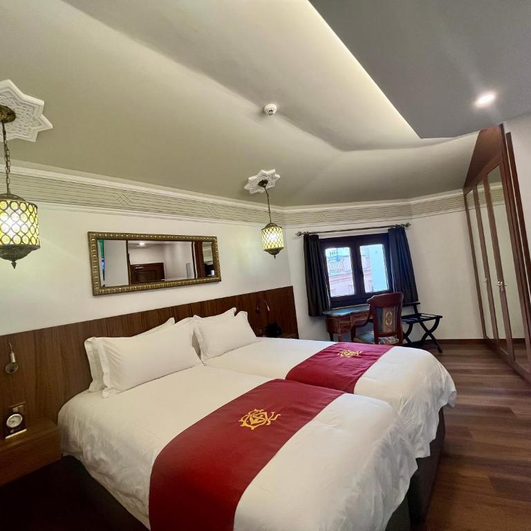 Hotel Boutique Casón De Los López - Habitación con vistas a la ciudad - 2 camas - 8