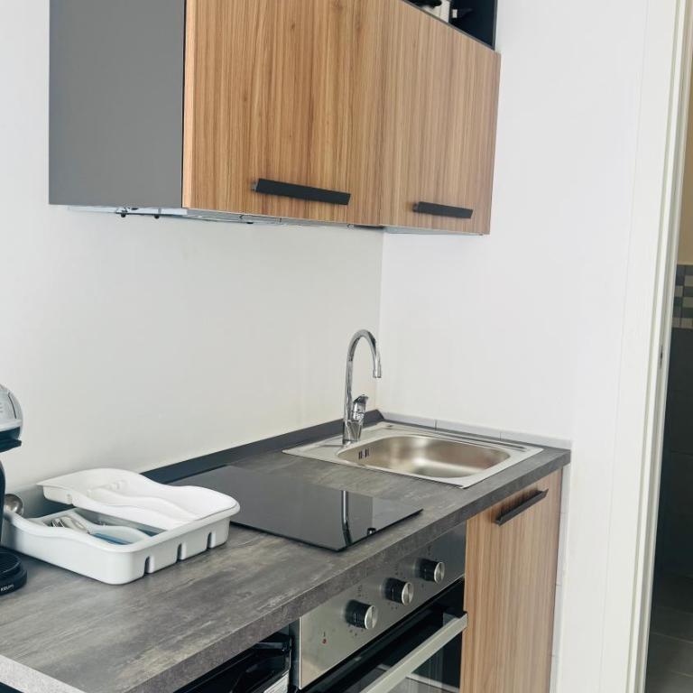 Casa Montesanto Centro - Appartamento con 1 Camera da Letto - 1