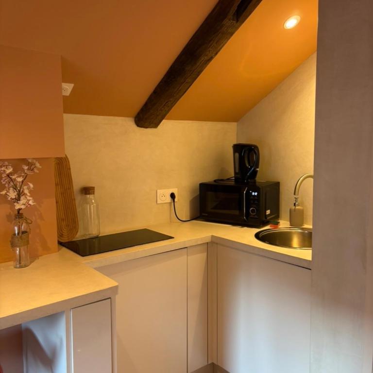 La Suite Terracotta - Coeur Historique de Metz - Apartamento de 1 dormitorio - 10