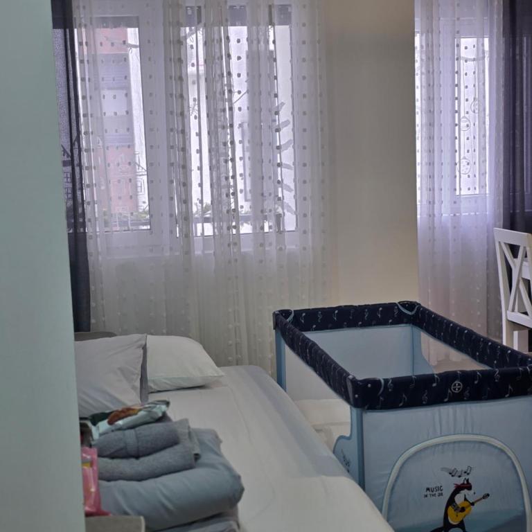 Royal apartmani Vrnjačka Banja - Studio with Terrace - 18