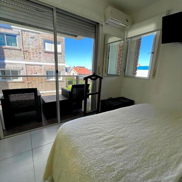 APARTAMENTO 1 DORMITORIO EN PUNTA DEL ESTE a 100 mts de PLAYA BRAVA - One-Bedroom Apartment - 25