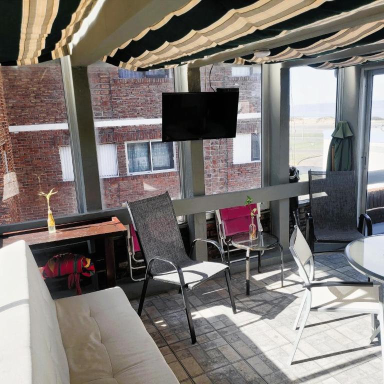 APARTAMENTO 1 DORMITORIO EN PUNTA DEL ESTE a 100 mts de PLAYA BRAVA - One-Bedroom Apartment - 32