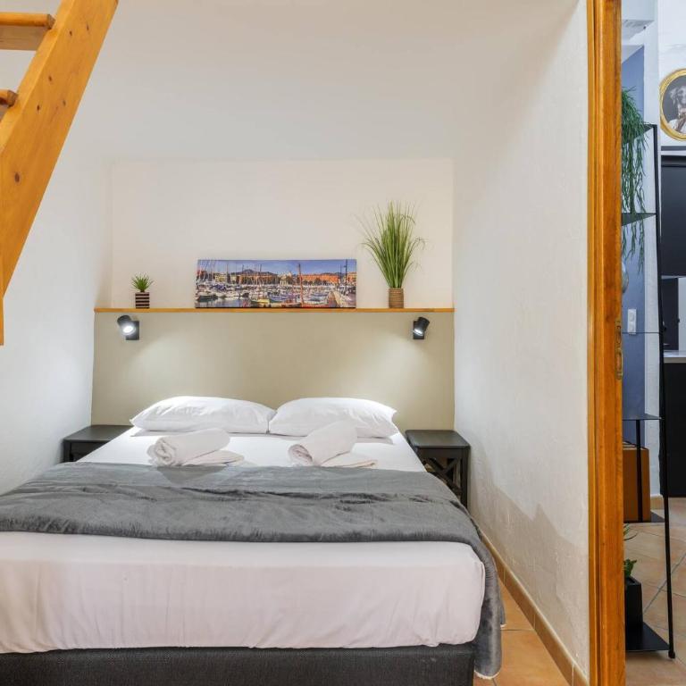 Charmant 3 pieces place Rossetti - Appartement - 16