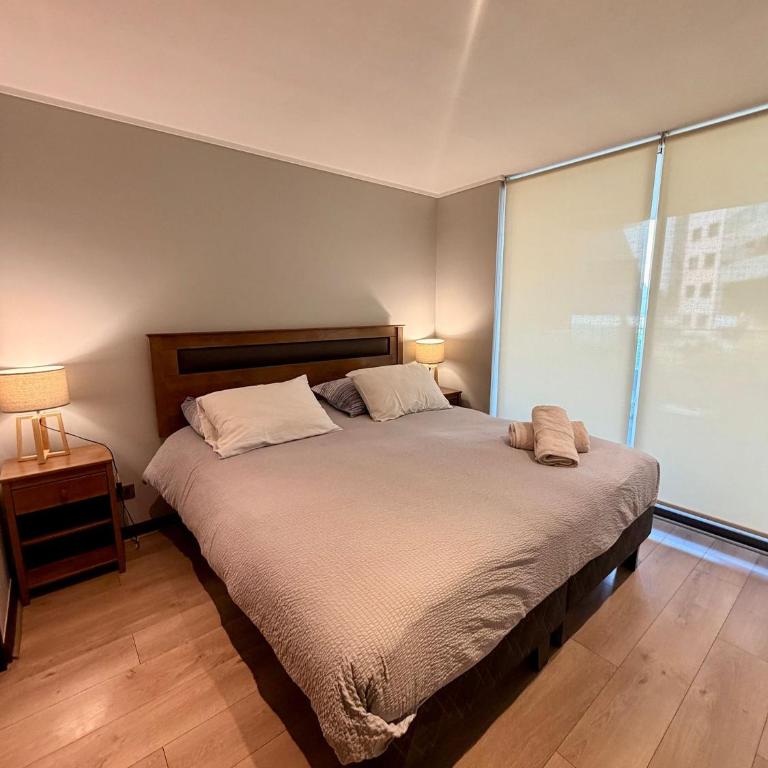 Acogedor Depto. a un costado de Clínica Las Condes - One-Bedroom Apartment - 4