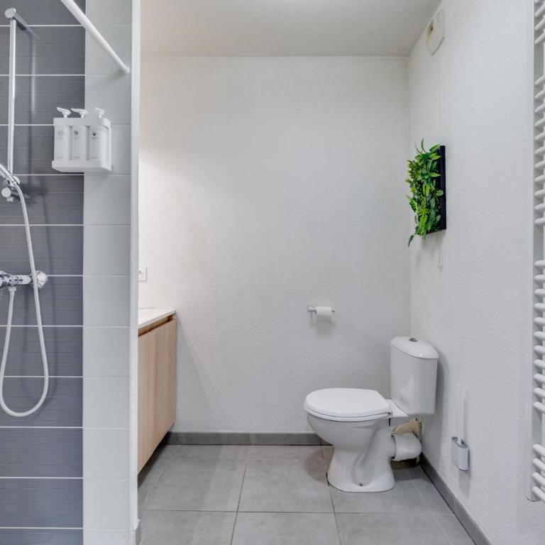 Ô Bon Vivre - Vidéo-projecteur, Wifi, Netflix inclut, Terrasse - Apartment mit 1 Schlafzimmer - 12