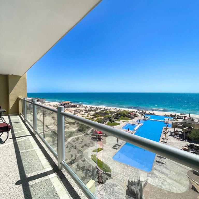 Hidden Gem Condo Beach & Pool Access #503 - Apartamento - 5