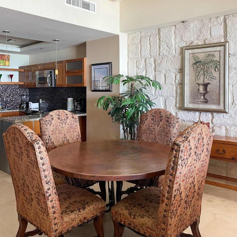 Hidden Gem Condo Beach & Pool Access #503 - Apartamento - 7