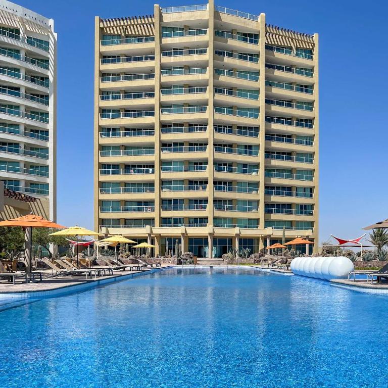 Hidden Gem Condo Beach & Pool Access #503 - Apartamento - 32