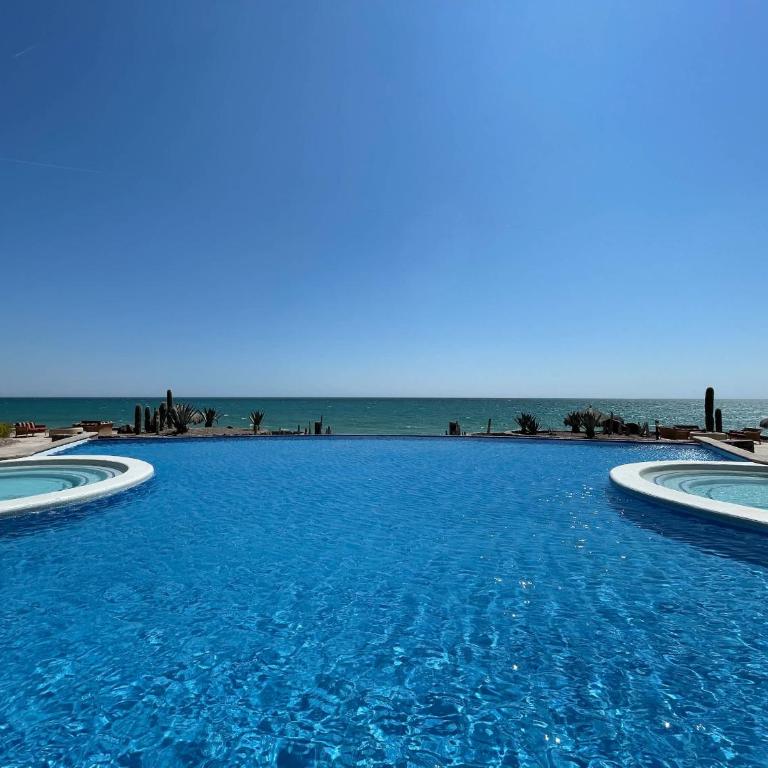 Hidden Gem Condo Beach & Pool Access #503 - Apartamento - 34
