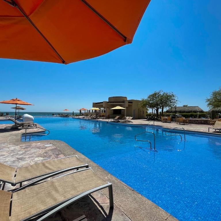 Hidden Gem Condo Beach & Pool Access #503 - Apartamento - 36