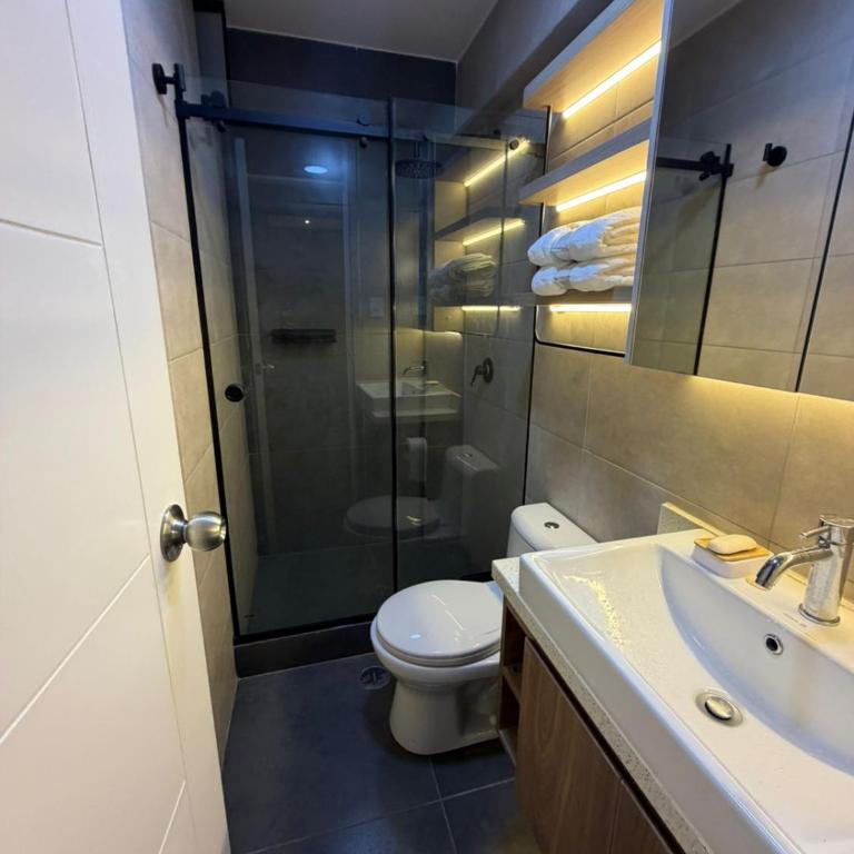 Miraflores Alcanfores - Three-Bedroom Apartment - 15
