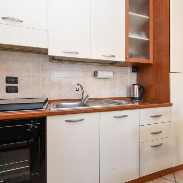 Casa Anna with Pool & Parking & 300mt from the Terme Sirmione-Lake - Appartamento con 1 Camera da Letto - 10