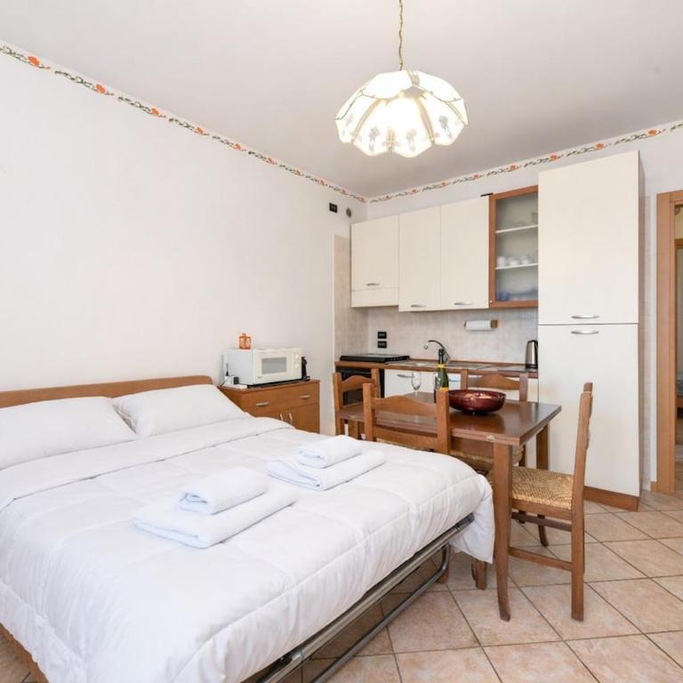 Casa Anna with Pool & Parking & 300mt from the Terme Sirmione-Lake - Appartamento con 1 Camera da Letto - 43