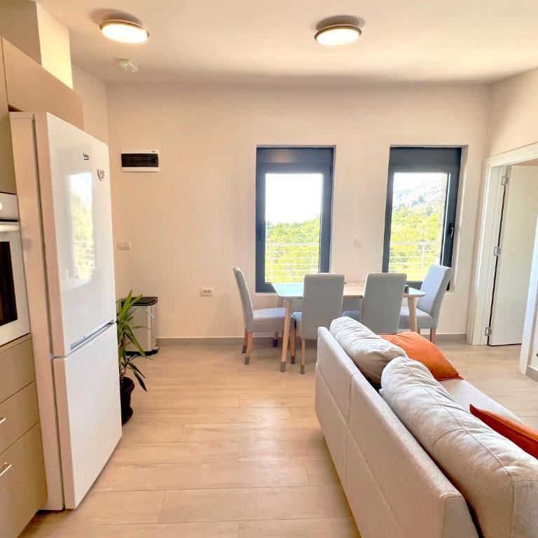 Dreamsky Haven - One-Bedroom Apartment with Balcony and Sea View - 19