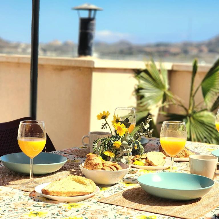 Ático con gran terraza, barbacoa y piscina - Apartamento de 2 dormitorios - 20
