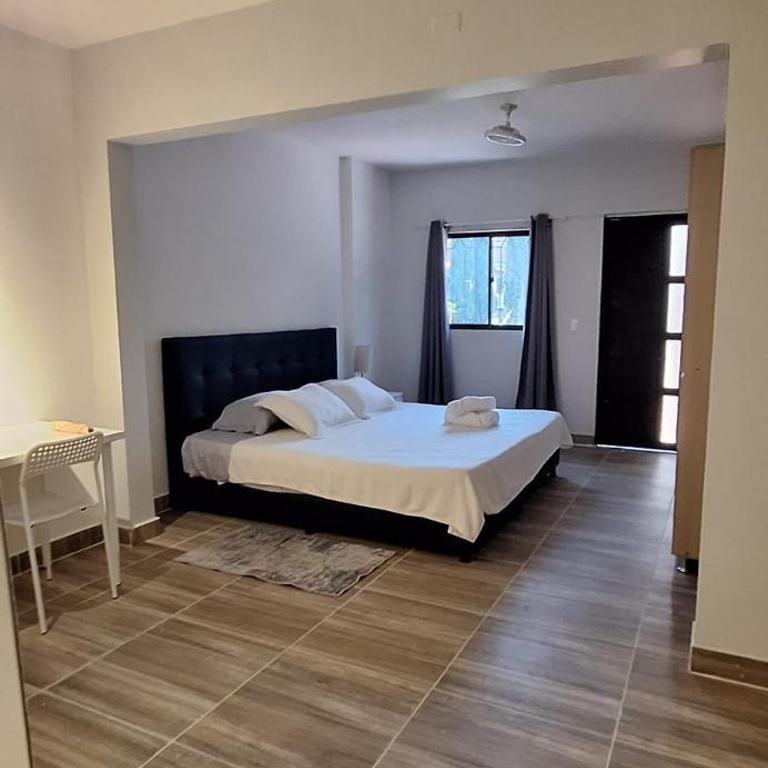 Apartaestudio in the heart of Medellín Laureles with a Comfortable king Bed - Apartamento de 1 dormitorio - 26