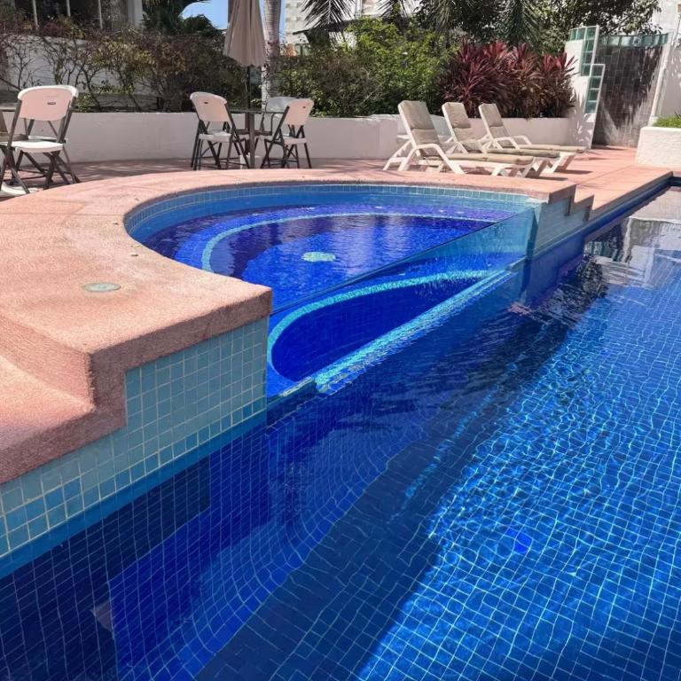 Costera Acapulco, Club Deportivo - Apartamento con terraza - 4