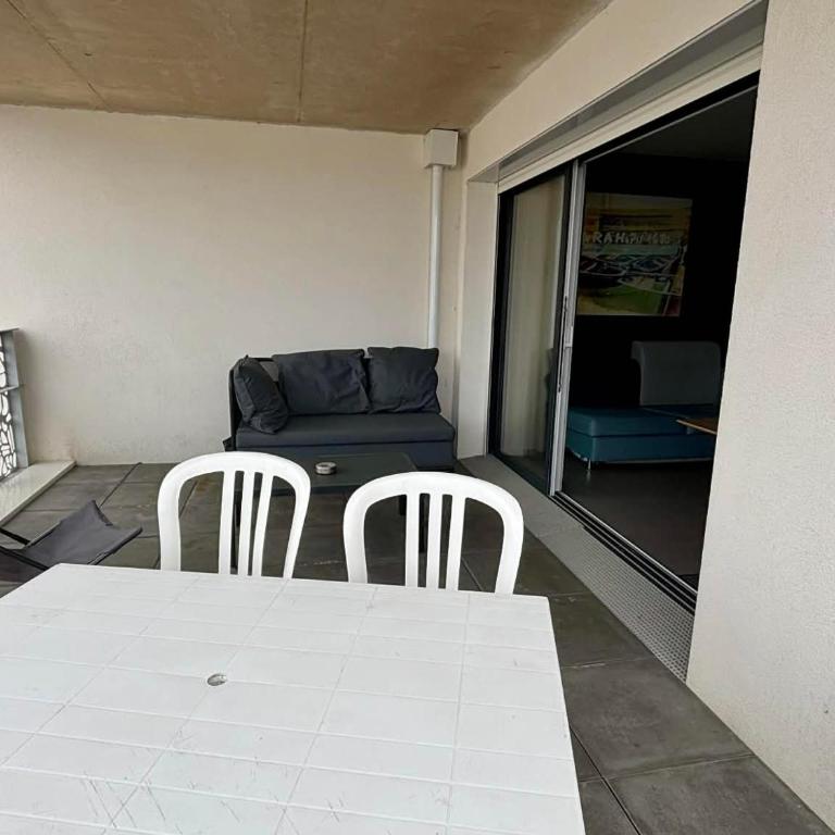 Appartement PMR avec balcon, 2 chambres, accès direct plage, piscine, parking sécurisé - La Tranche-sur-Mer - FR-1-194-220 - Appartamento (6 Adulti) - 10