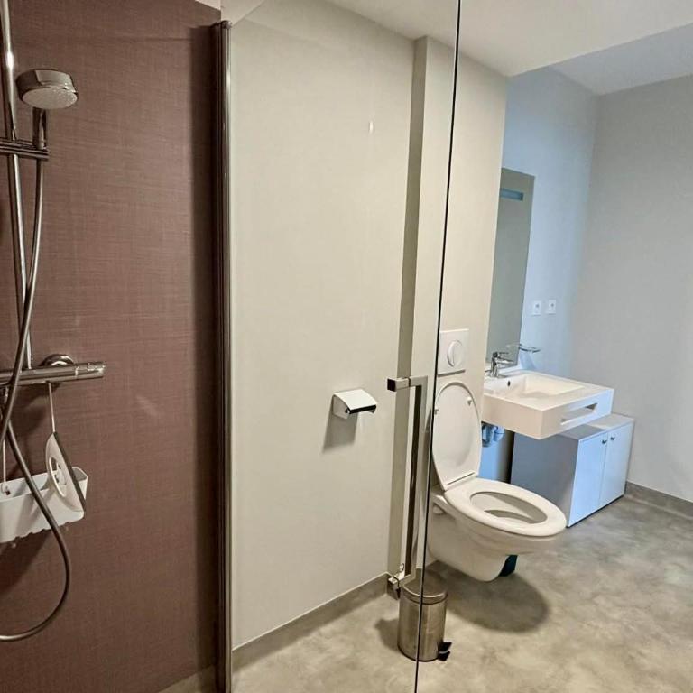 Appartement PMR avec balcon, 2 chambres, accès direct plage, piscine, parking sécurisé - La Tranche-sur-Mer - FR-1-194-220 - Appartamento (6 Adulti) - 18