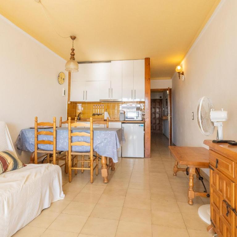 Apartamento frente al mar en Empuriabrava con aparcamiento - ES-228-179 - Apartamento - 11