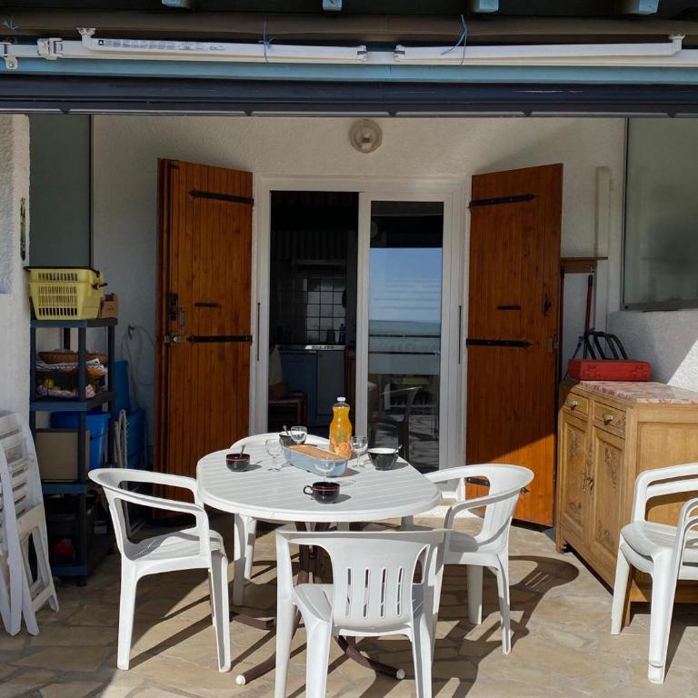 Villa T3 Mezzanine, 6 pers., Accès plage, Parking, Animaux admis - FR-1-798-39 - Villa - 8