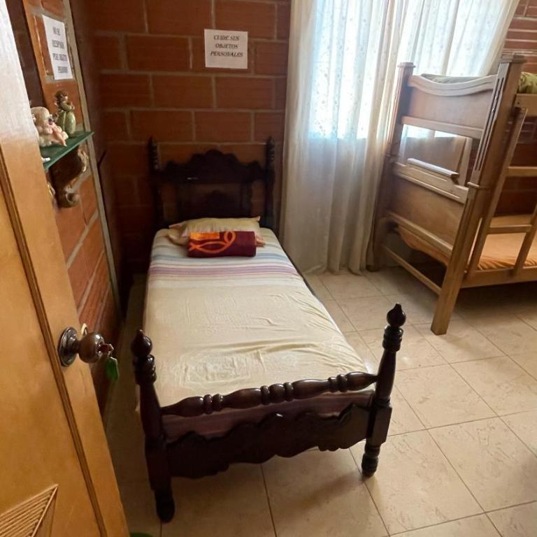 Finca El Reposo - Habitación Doble con vistas a la montaña - 2