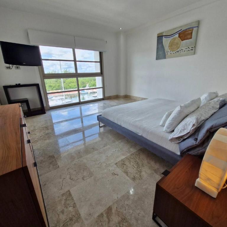 Beautiful PH in front of the Marina - Apartamento - 26