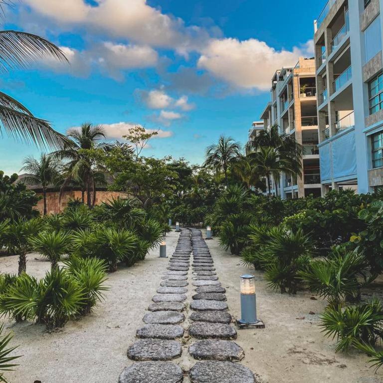 Beautiful PH in front of the Marina - Apartamento - 52